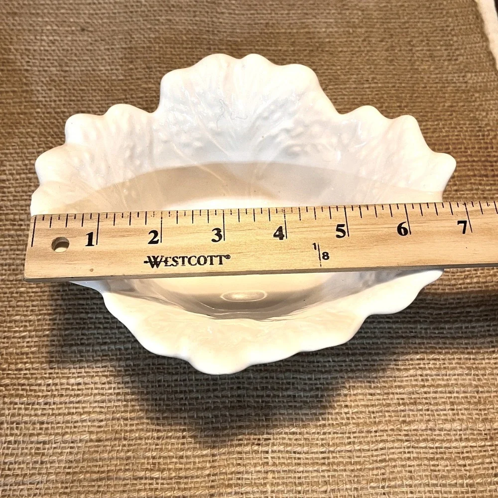 Vintage Mirimar of California Ceramic Cabbage Bowl & Leaf Set White 334 & 335 - Picture 9 of 14